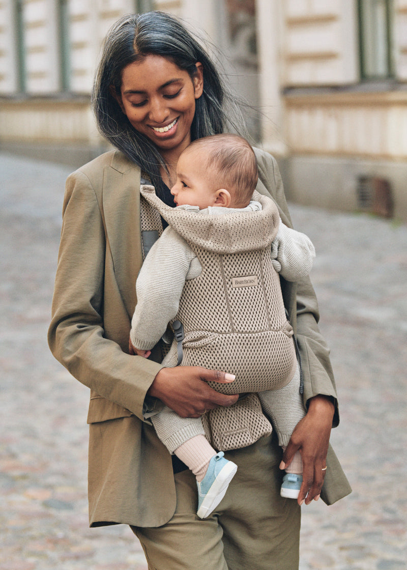 Baby Carrier Move