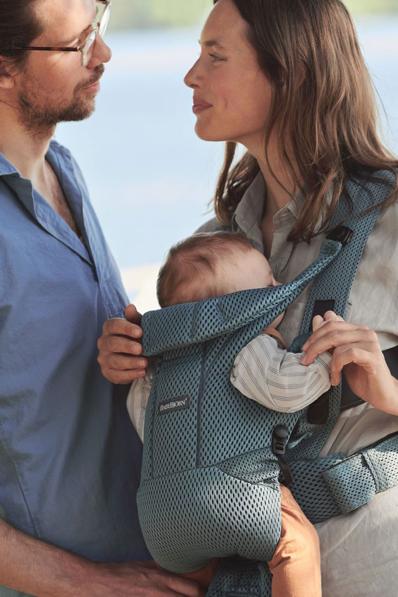 Baby Carrier Move