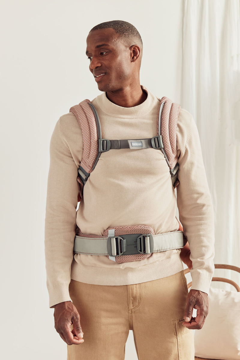 babybjorn-baby-carrier | Dusty pink