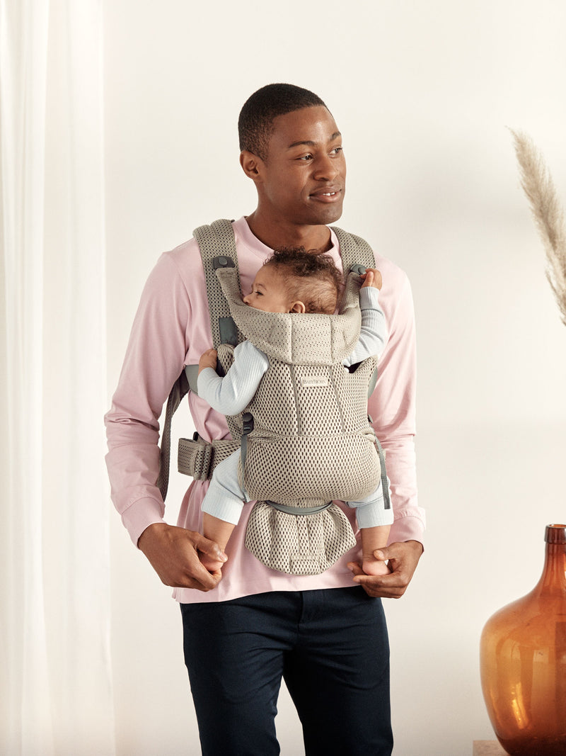 Baby Carrier Move