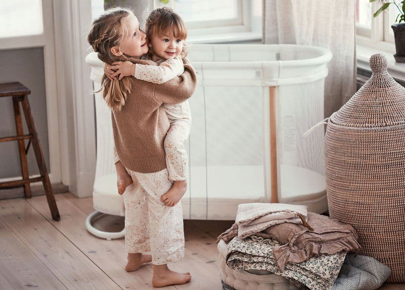 How to Disassemble Your Baby Crib