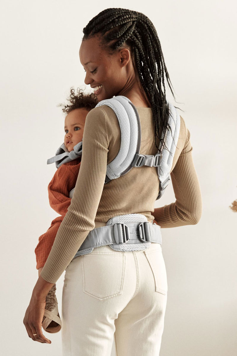 How to adjust the back support on Baby Carrier Harmony